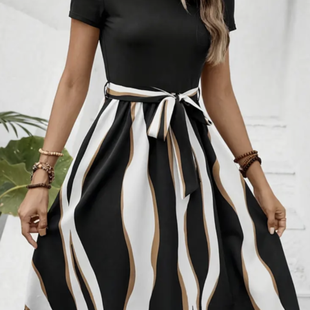 Crew Neck Short Sleeve Dress - BLACK